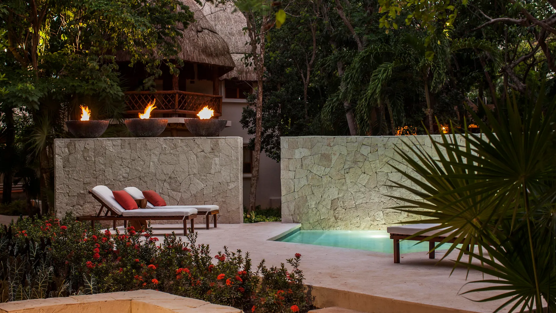 Mahekal Beach Front Resort & Spa Playa del Carmen